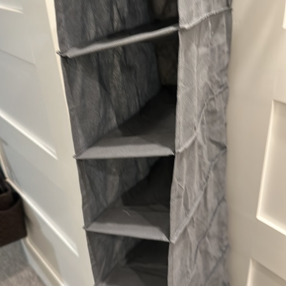 Storage Pockets - Picture 4 of 12